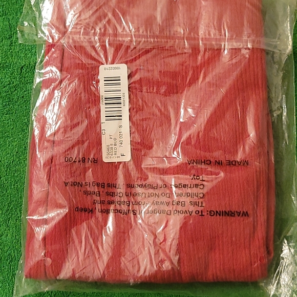 Pants Red - Picture 2 of 2